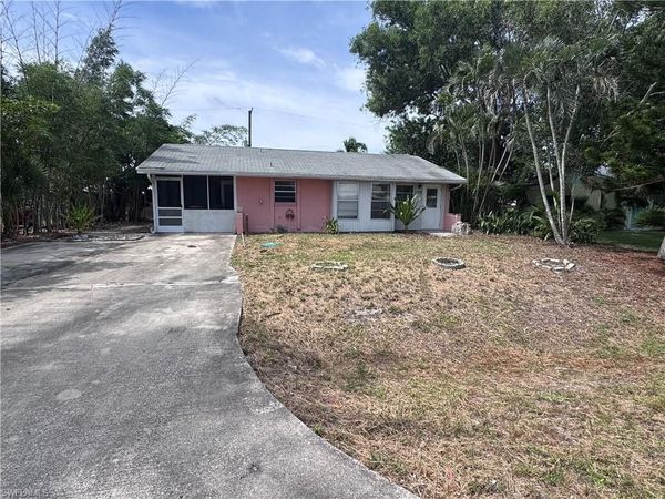 1297 Ingraham ST , NAPLES, FL 34103