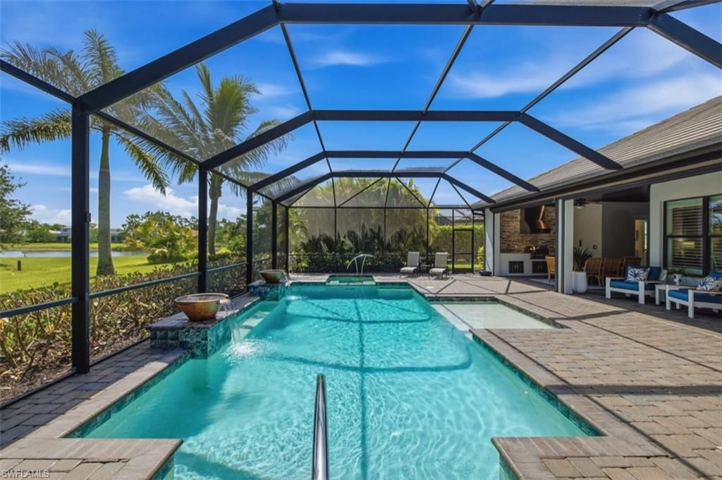 2287 Somerset Pl, Naples, FL 34120 Photo