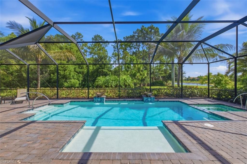 2287 Somerset Pl, Naples, FL 34120 Photo