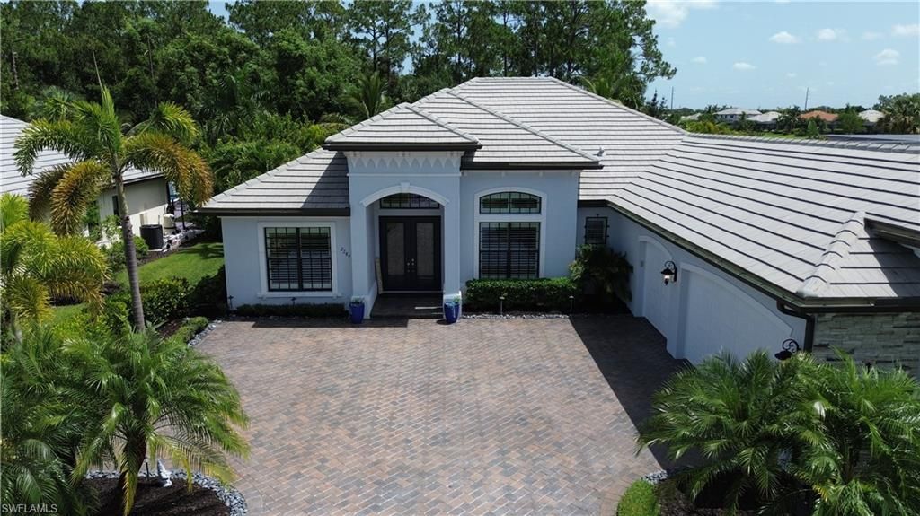 2287 Somerset Pl, Naples, FL 34120 Photo