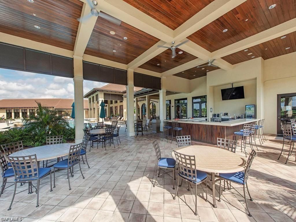 2287 Somerset Pl, Naples, FL 34120 Photo