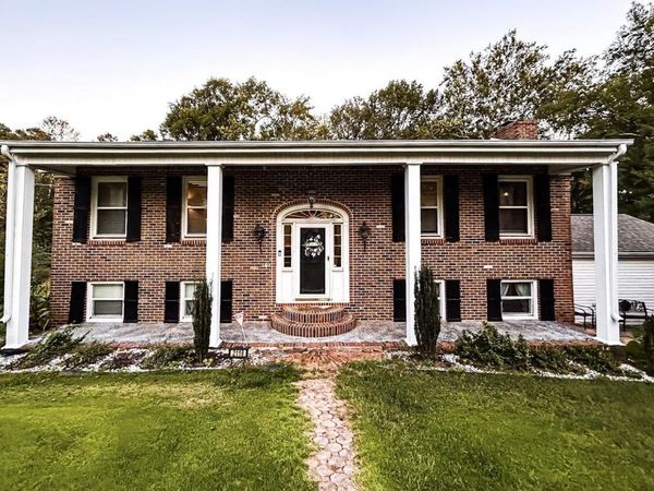 2118 Wilson Blvd, Russellville, AL 35653