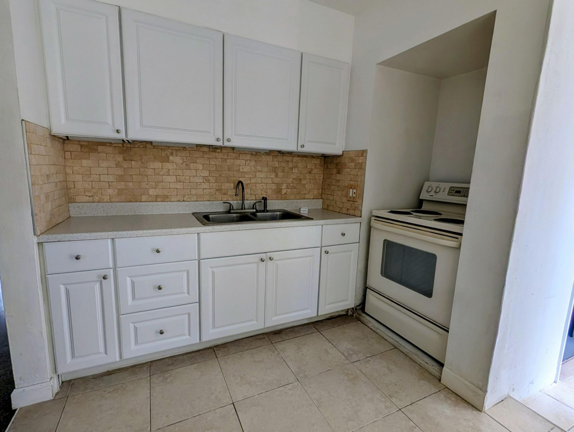320 SW 21st Street, Fort Lauderdale, FL 33315 Photo