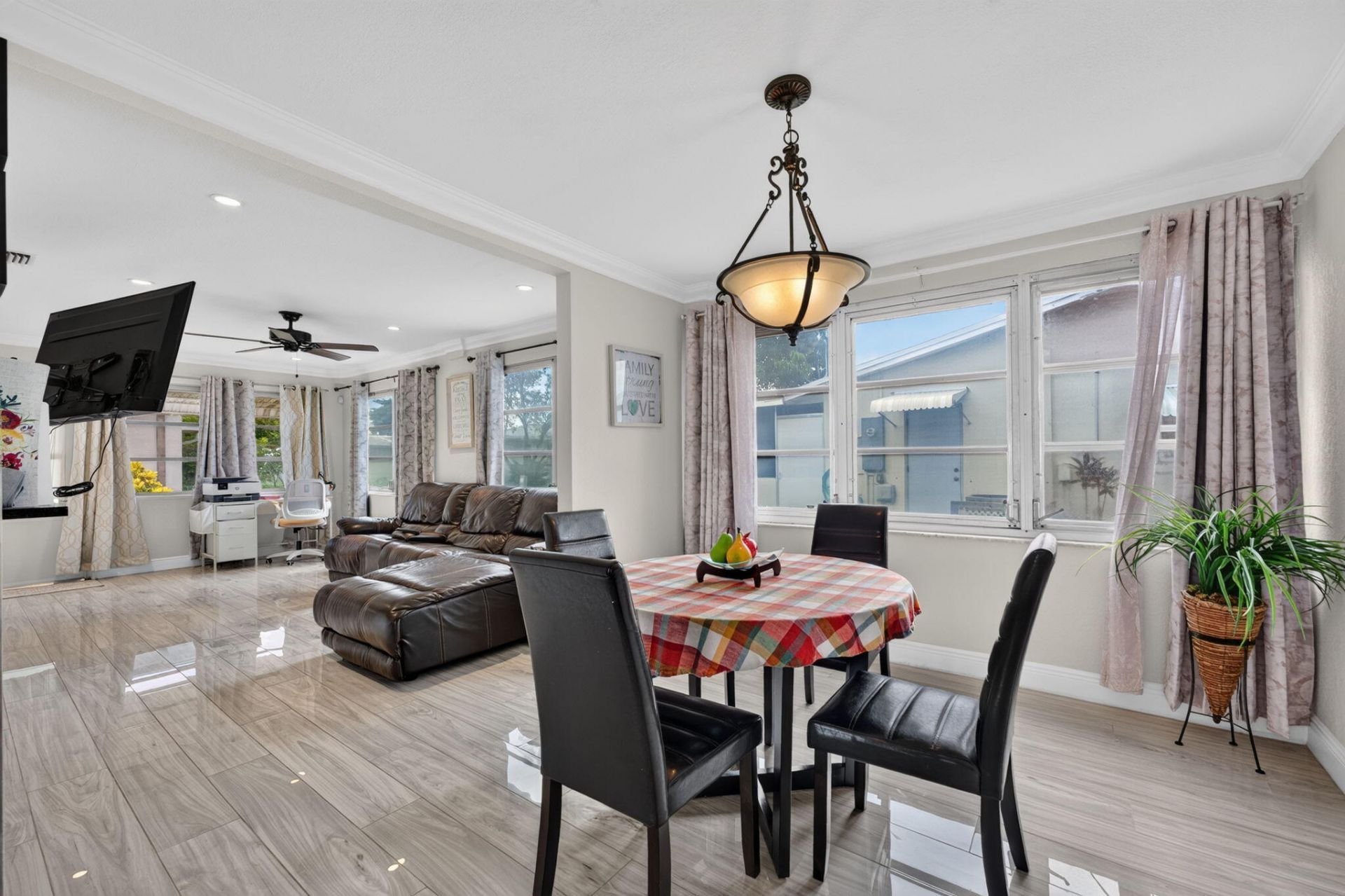 4716 NW 49th Place, Tamarac, FL 33319 Photo