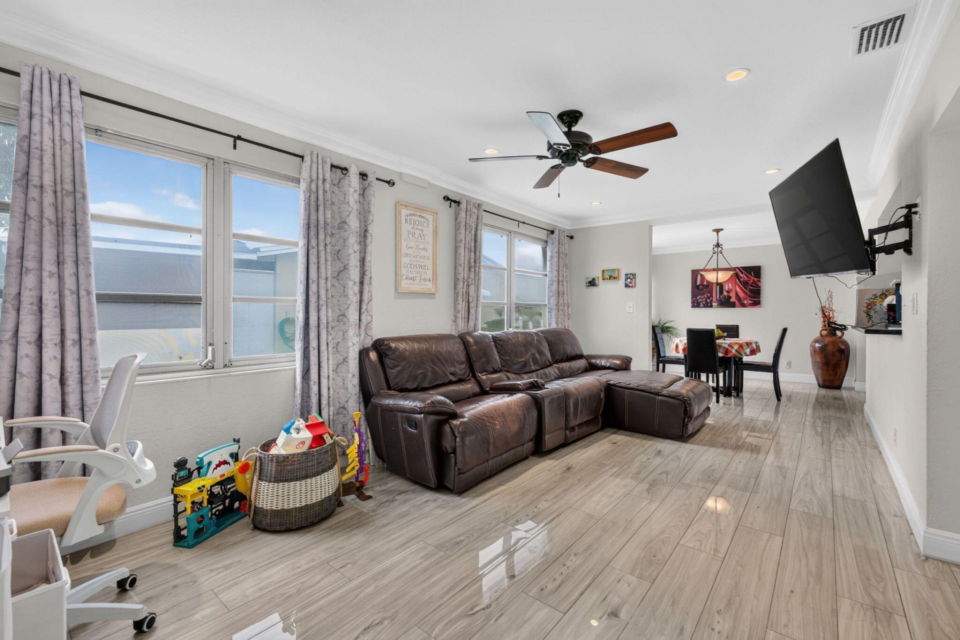 4716 NW 49th Place, Tamarac, FL 33319 Photo