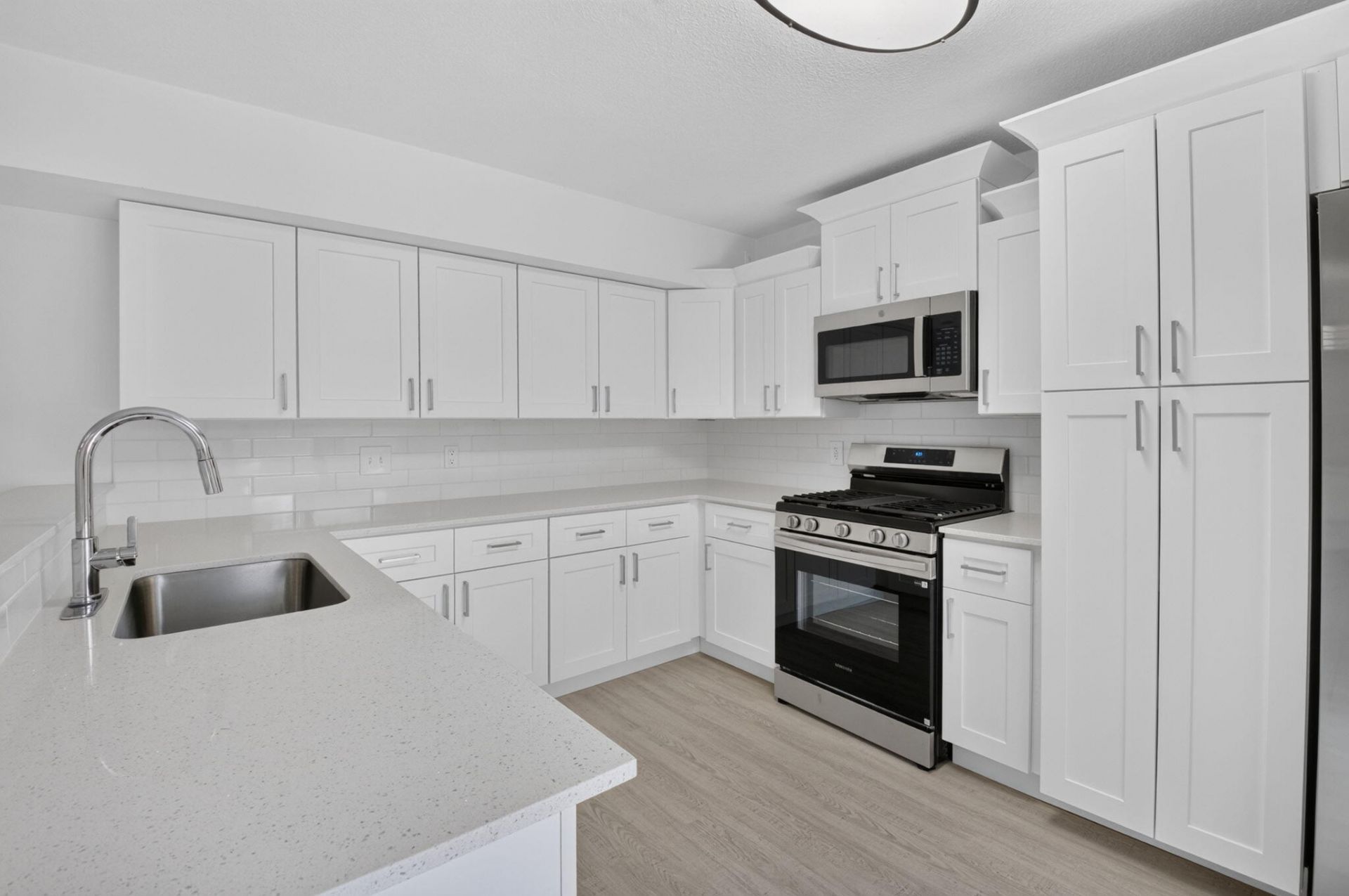 6352 Seven Springs Boulevard, Unit B, Greenacres, FL 33463 Photo