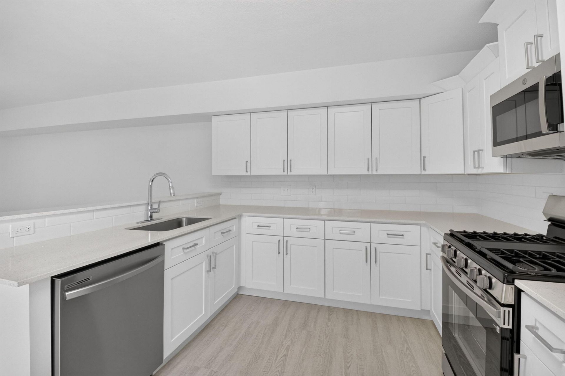 6352 Seven Springs Boulevard, Unit B, Greenacres, FL 33463 Photo
