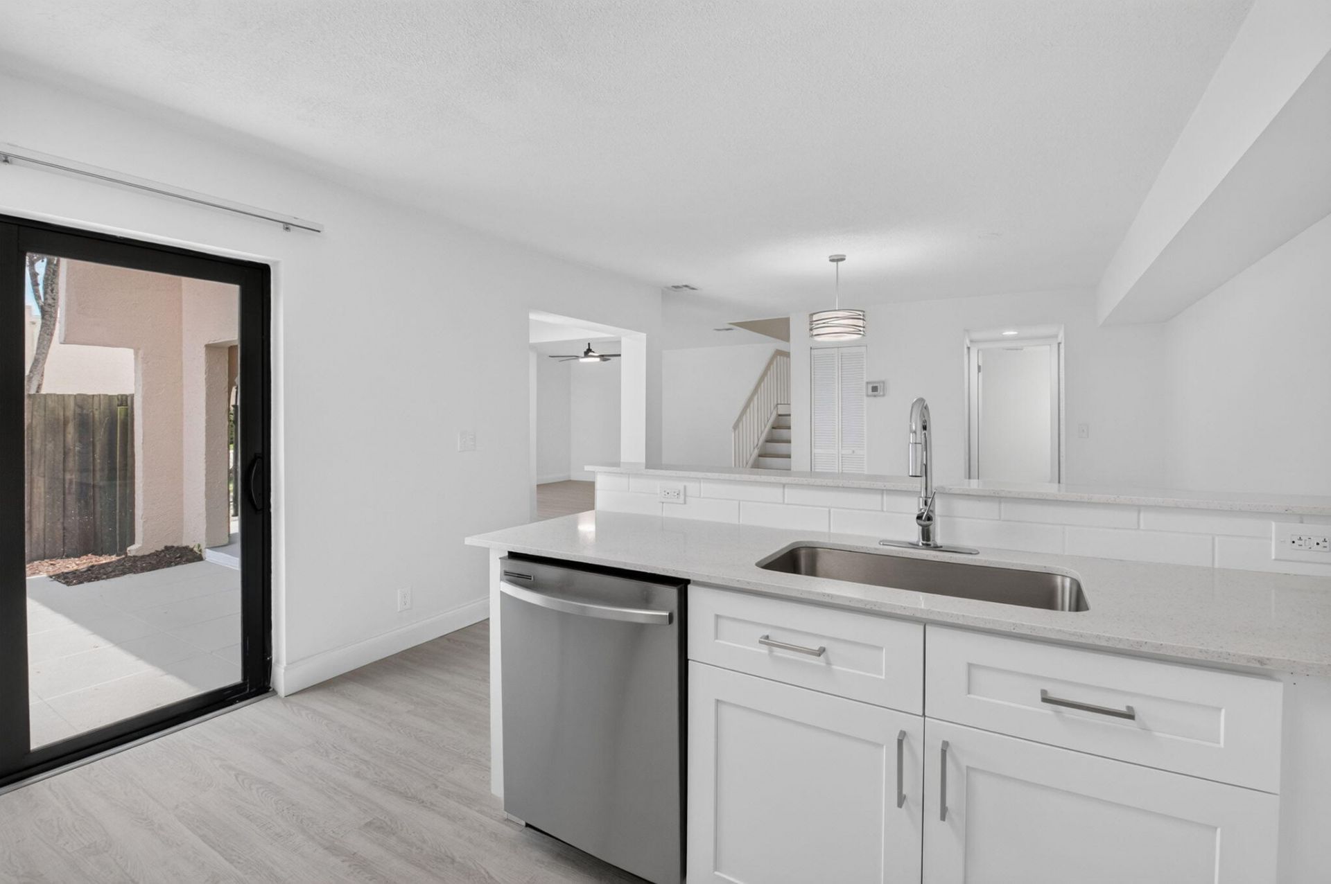 6352 Seven Springs Boulevard, Unit B, Greenacres, FL 33463 Photo