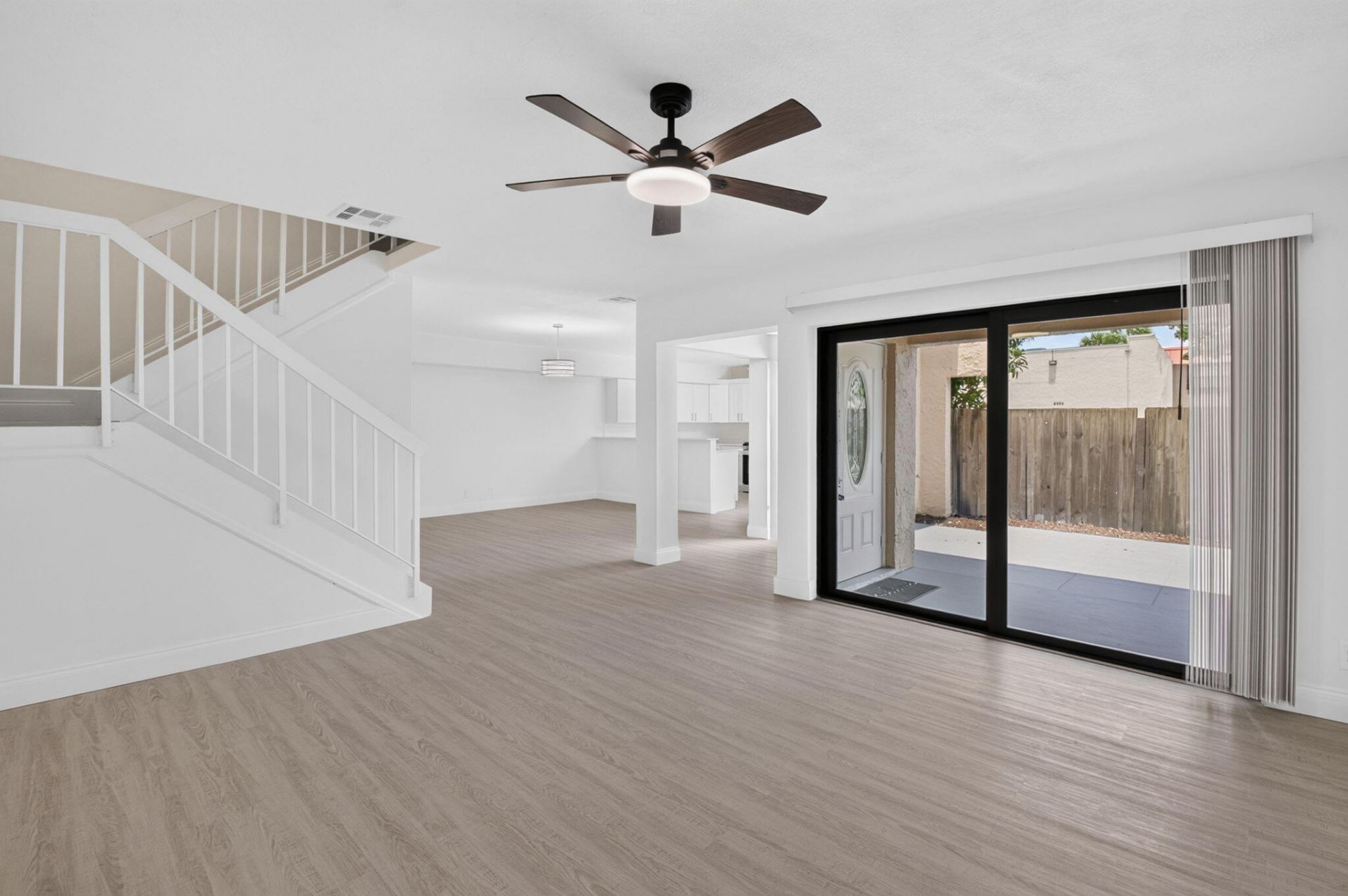 6352 Seven Springs Boulevard, Unit B, Greenacres, FL 33463 Photo