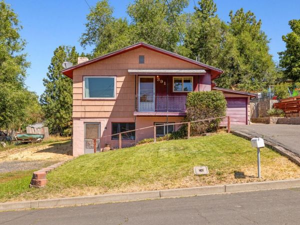 391 Addison Street, Klamath Falls, OR 97601