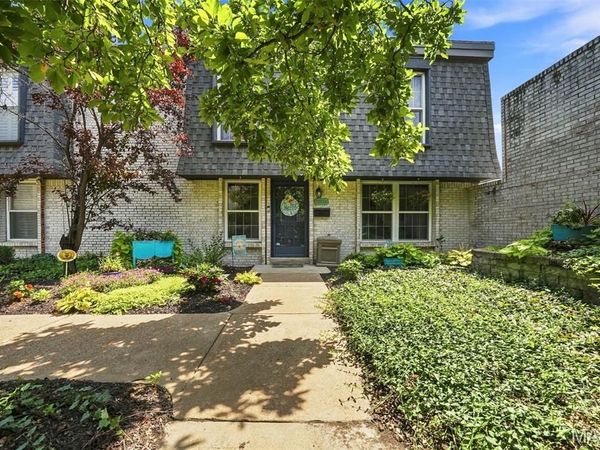 13536 Coliseum Drive, Chesterfield, MO 63017