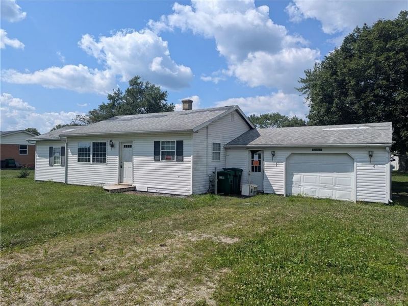 2194 W Blee Road, Green Township, OH 45502 Photo 18