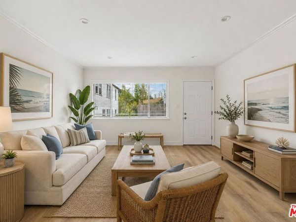 2435 3rd Street, Unit 3, Santa Monica, CA 90405