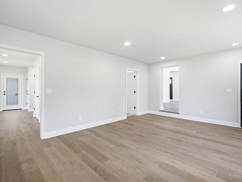 113 N Main St, West Elkton, OH 45070 Photo 11