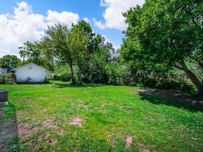 113 N Main St, West Elkton, OH 45070 Photo 5