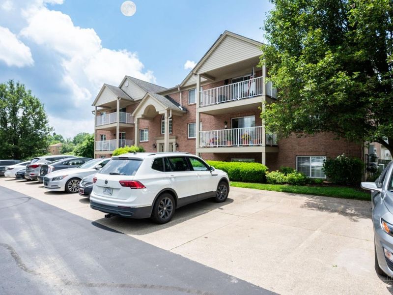 3171 Preserve Lane, Unit 3A, Colerain Township, OH 45239 Photo 2