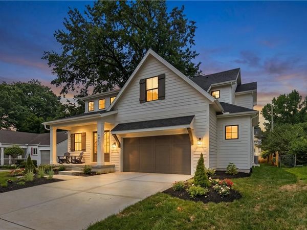 4017 W 67 Street, Prairie Village, KS 66208