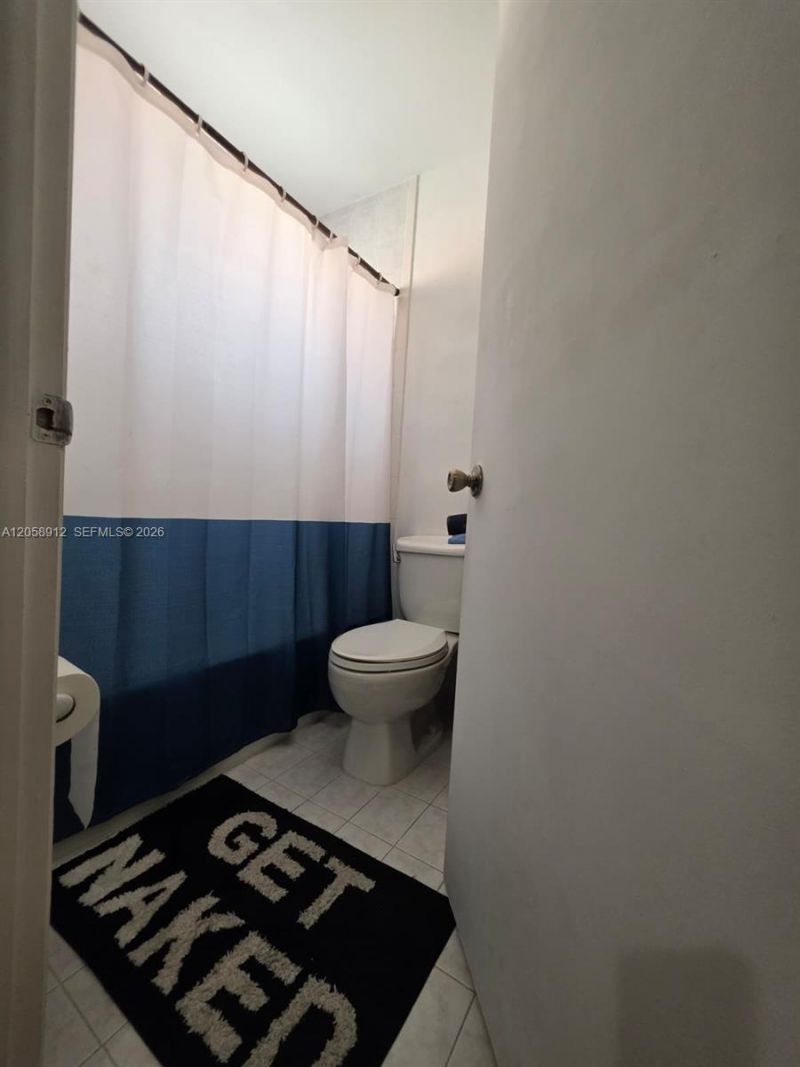 8085 NW 8th St, Unit 6, Miami, FL 33126 Photo