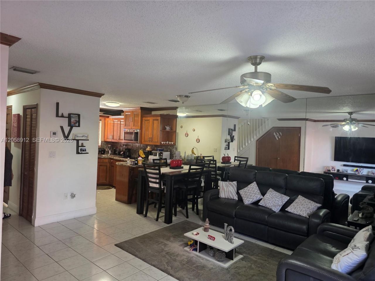 8085 NW 8th St, Unit 6, Miami, FL 33126 Photo