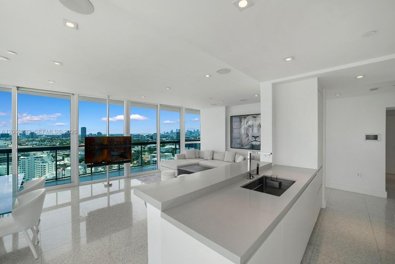101 20th St , Unit 3208, Miami Beach, FL 33139 Photo