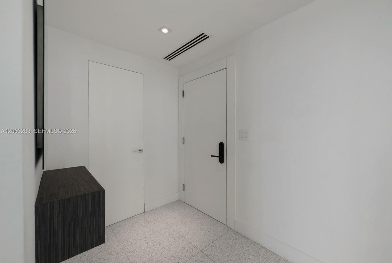 101 20th St , Unit 3208, Miami Beach, FL 33139 Photo