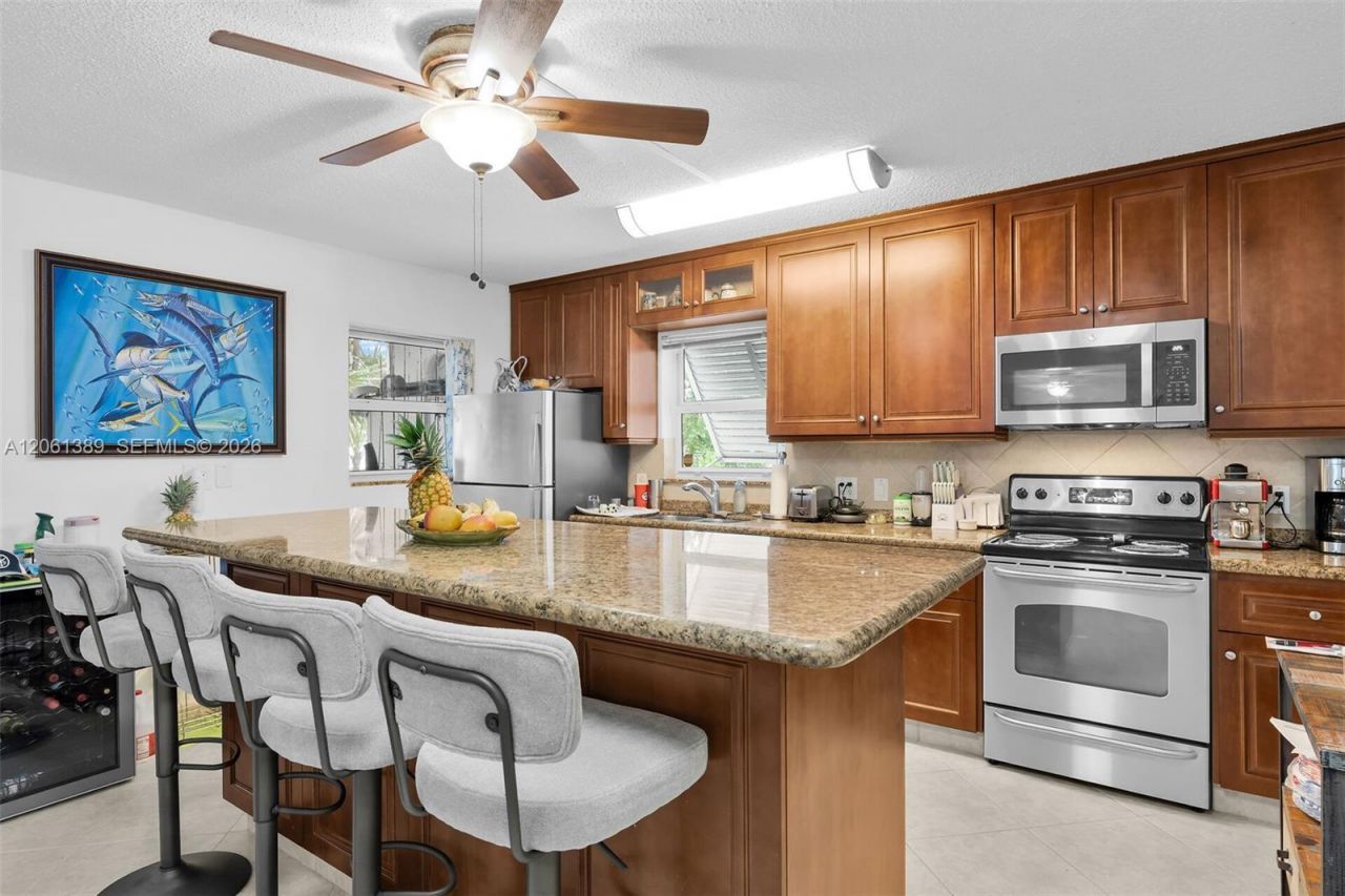 127 & 121 Monroe Dr. 1-3 , Islamorada, FL 33070 Photo