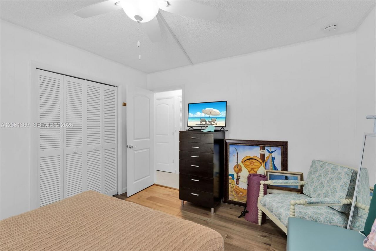 127 & 121 Monroe Dr. 1-3 , Islamorada, FL 33070 Photo