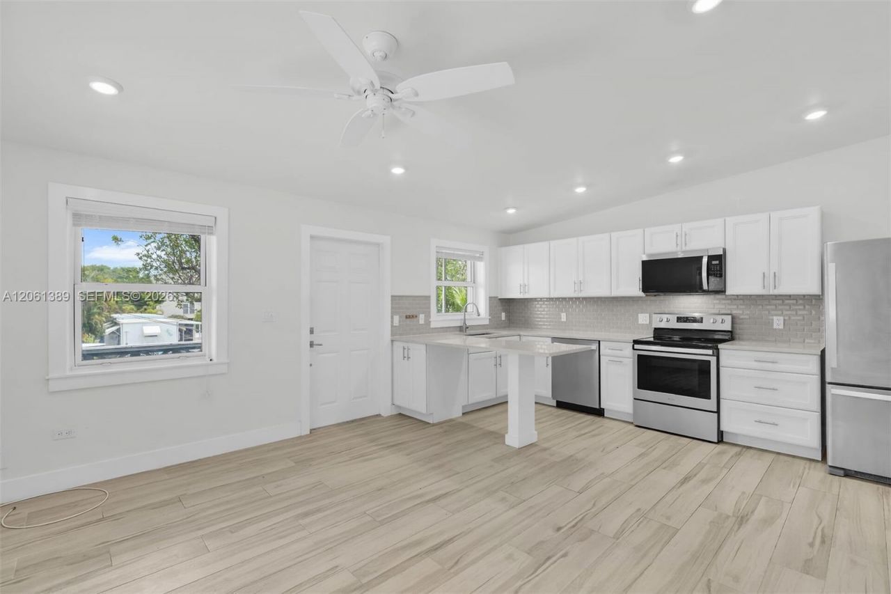 127 & 121 Monroe Dr. 1-3 , Islamorada, FL 33070 Photo