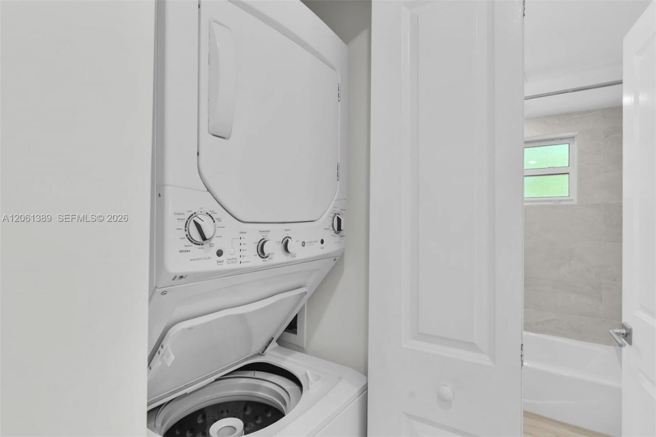 127 & 121 Monroe Dr. 1-3 , Islamorada, FL 33070 Photo