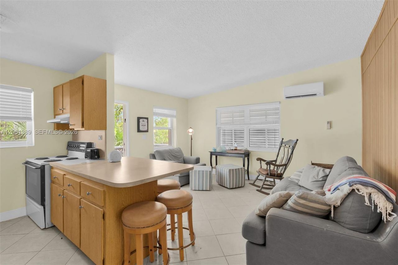 127 & 121 Monroe Dr. 1-3 , Islamorada, FL 33070 Photo