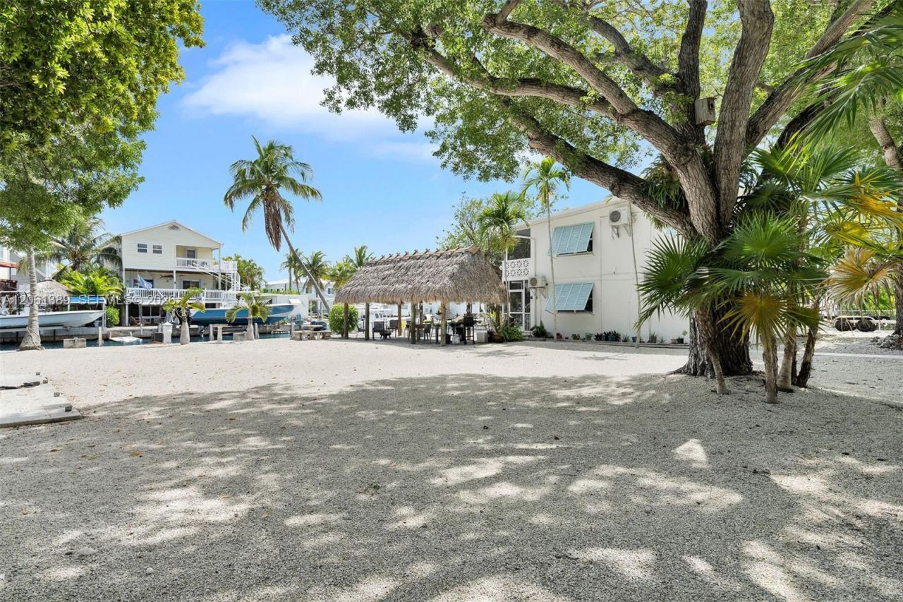 127 & 121 Monroe Dr. 1-3 , Islamorada, FL 33070 Photo