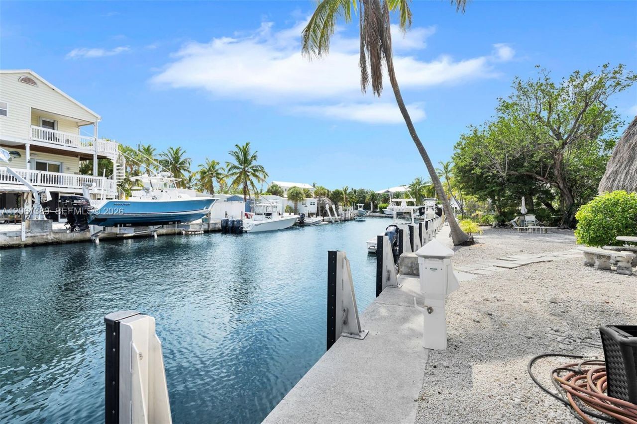127 & 121 Monroe Dr. 1-3 , Islamorada, FL 33070 Photo
