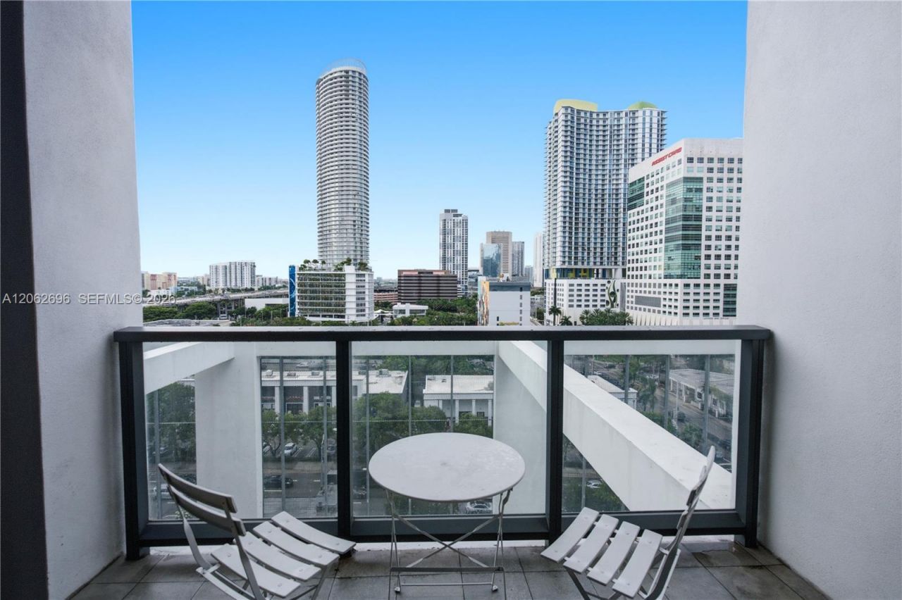 229 SW 9th St , Unit 405, Miami, FL 33130 Photo