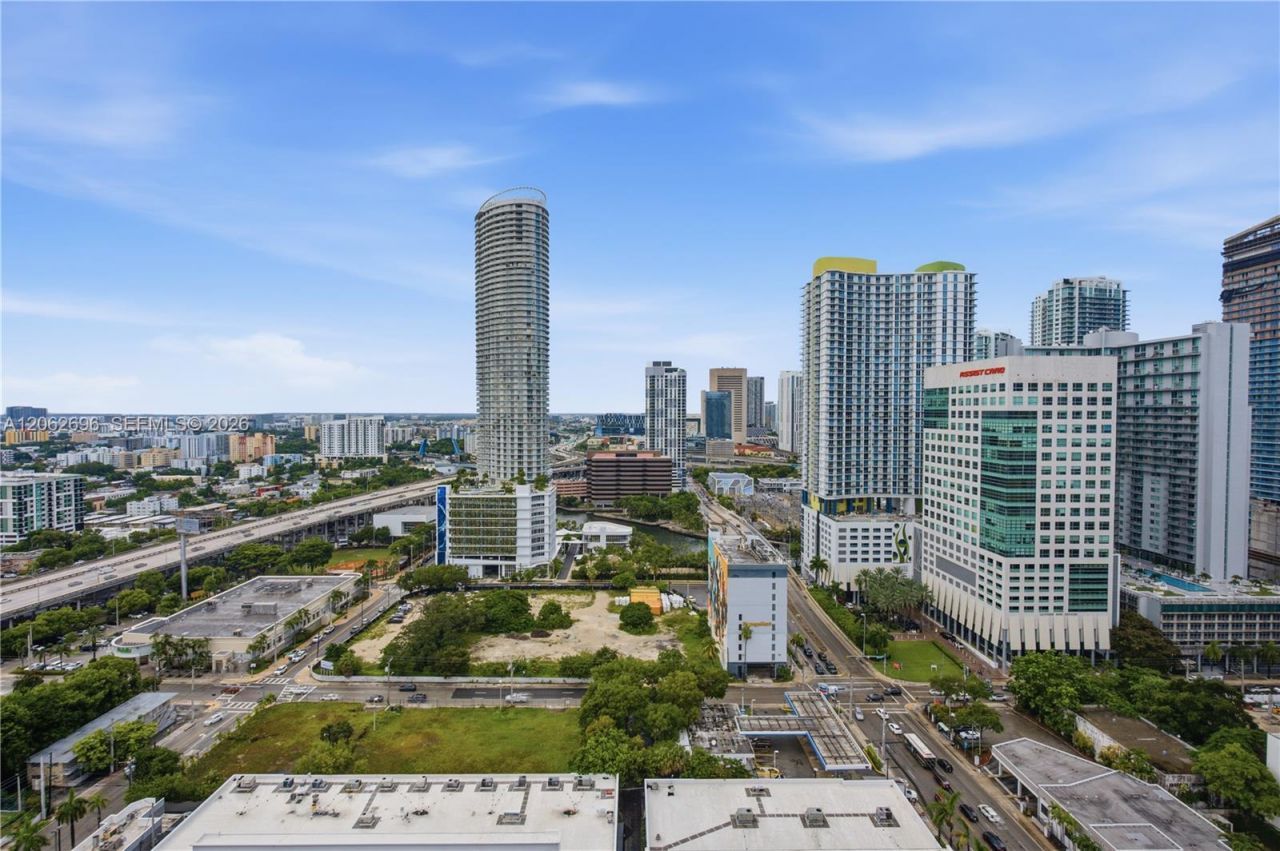 229 SW 9th St , Unit 405, Miami, FL 33130 Photo