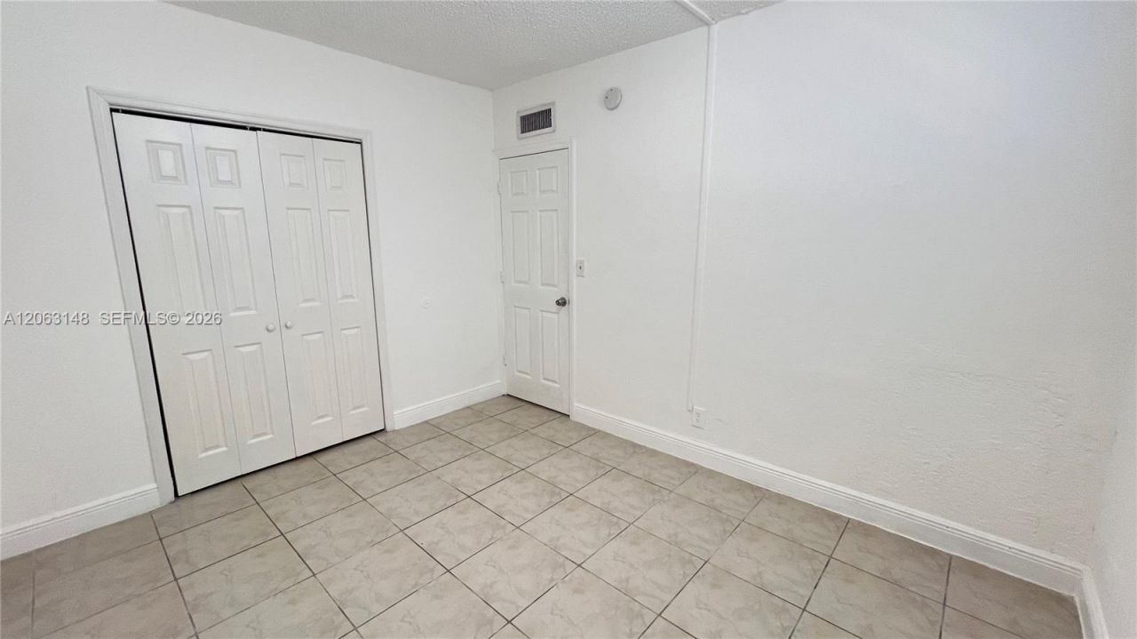 801 NW 47th Ave, Unit 121W, Miami, FL 33126 Photo