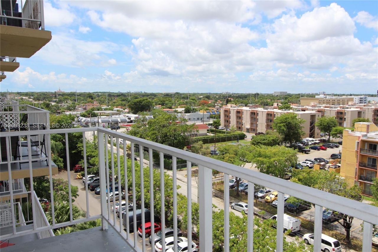 801 NW 47th Ave, Unit 806W, Miami, FL 33126 Photo