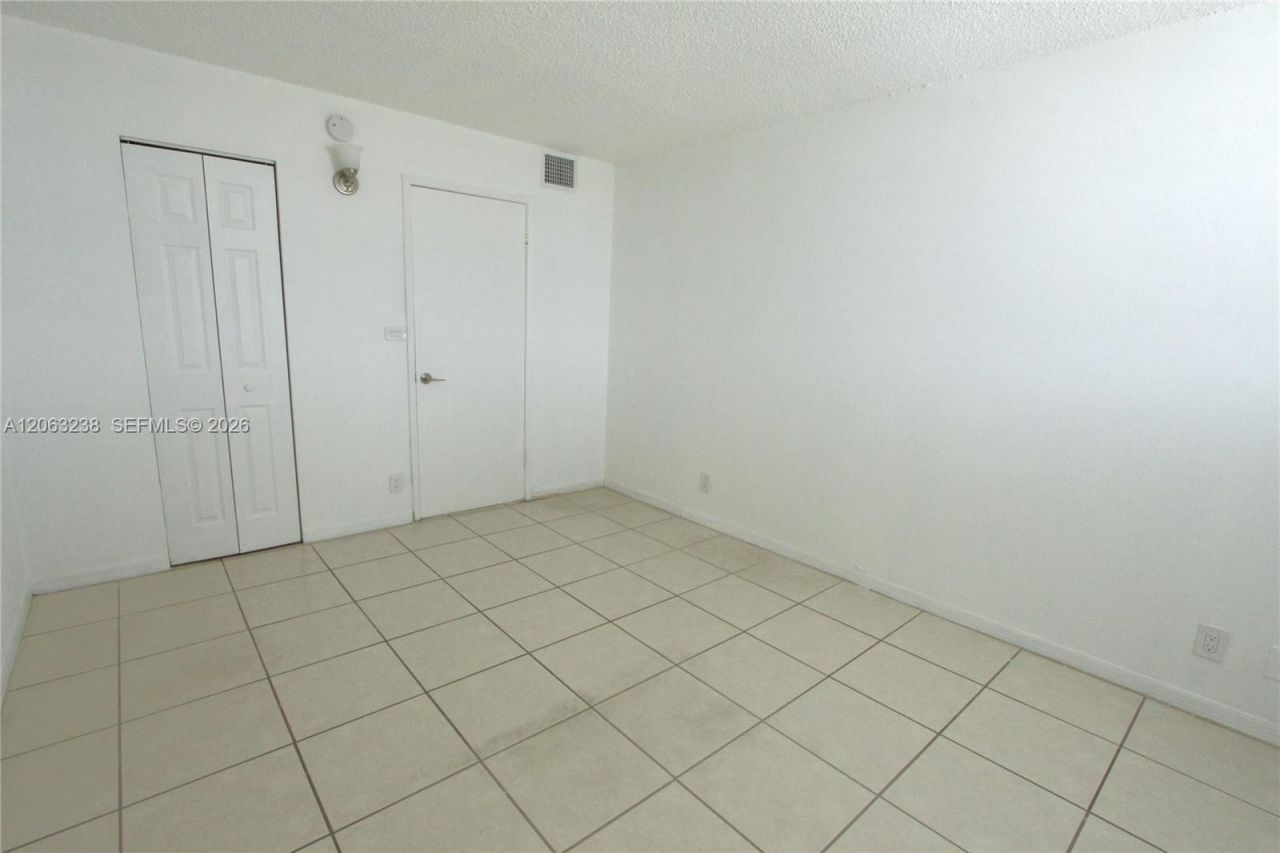 801 NW 47th Ave, Unit 806W, Miami, FL 33126 Photo