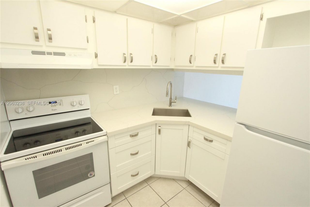 801 NW 47th Ave, Unit 806W, Miami, FL 33126 Photo