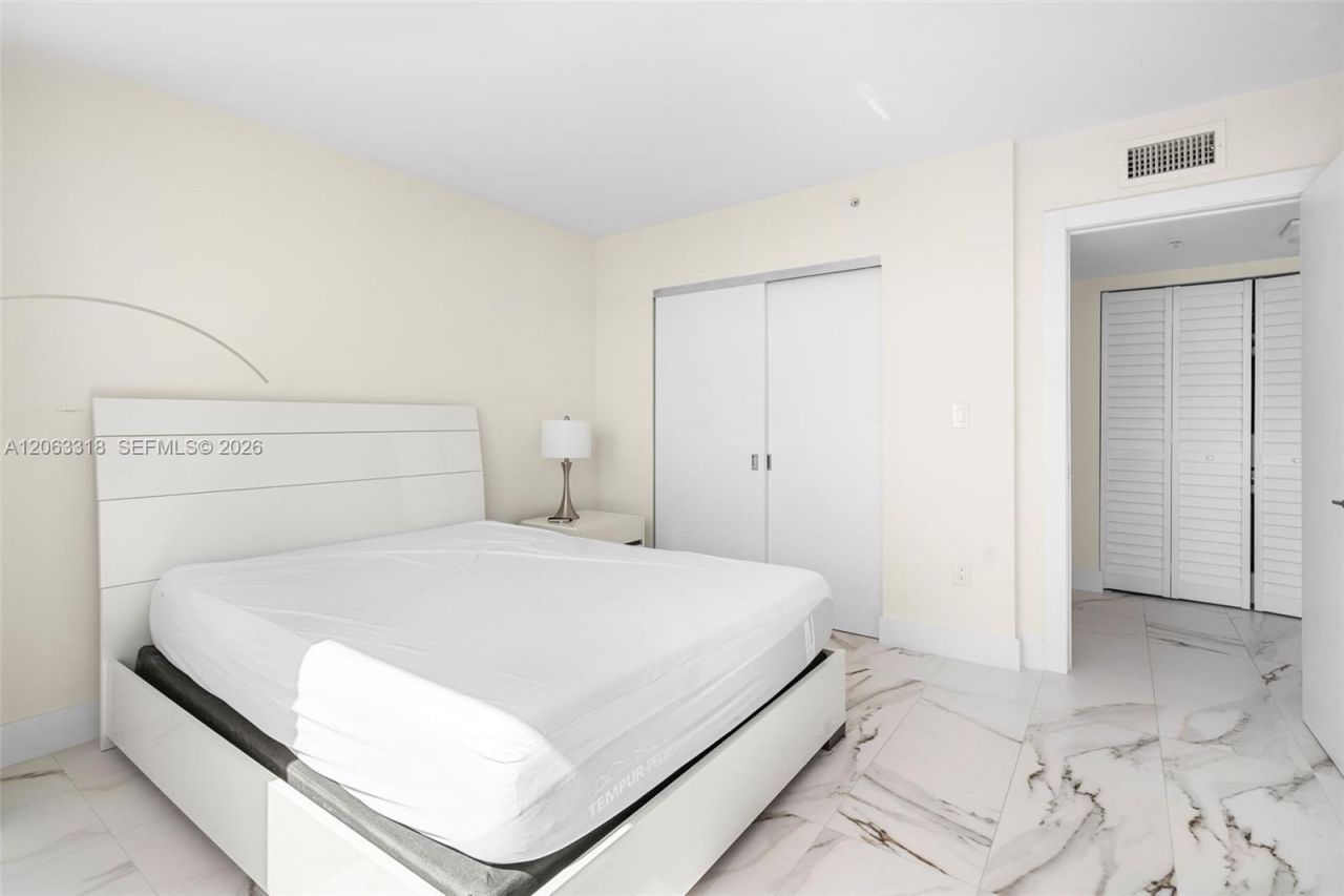 650 West Ave, Unit 1408, Miami Beach, FL 33139 Photo
