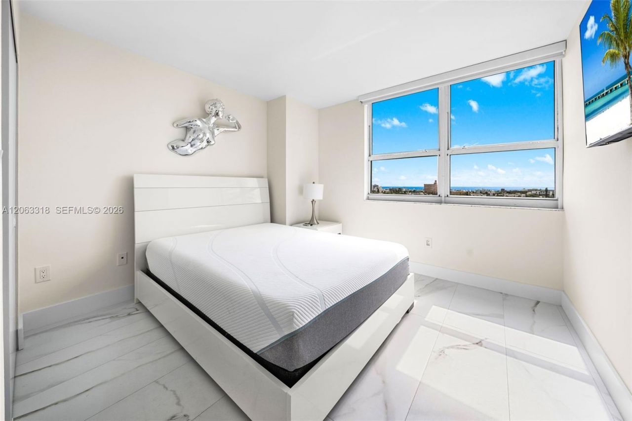 650 West Ave, Unit 1408, Miami Beach, FL 33139 Photo
