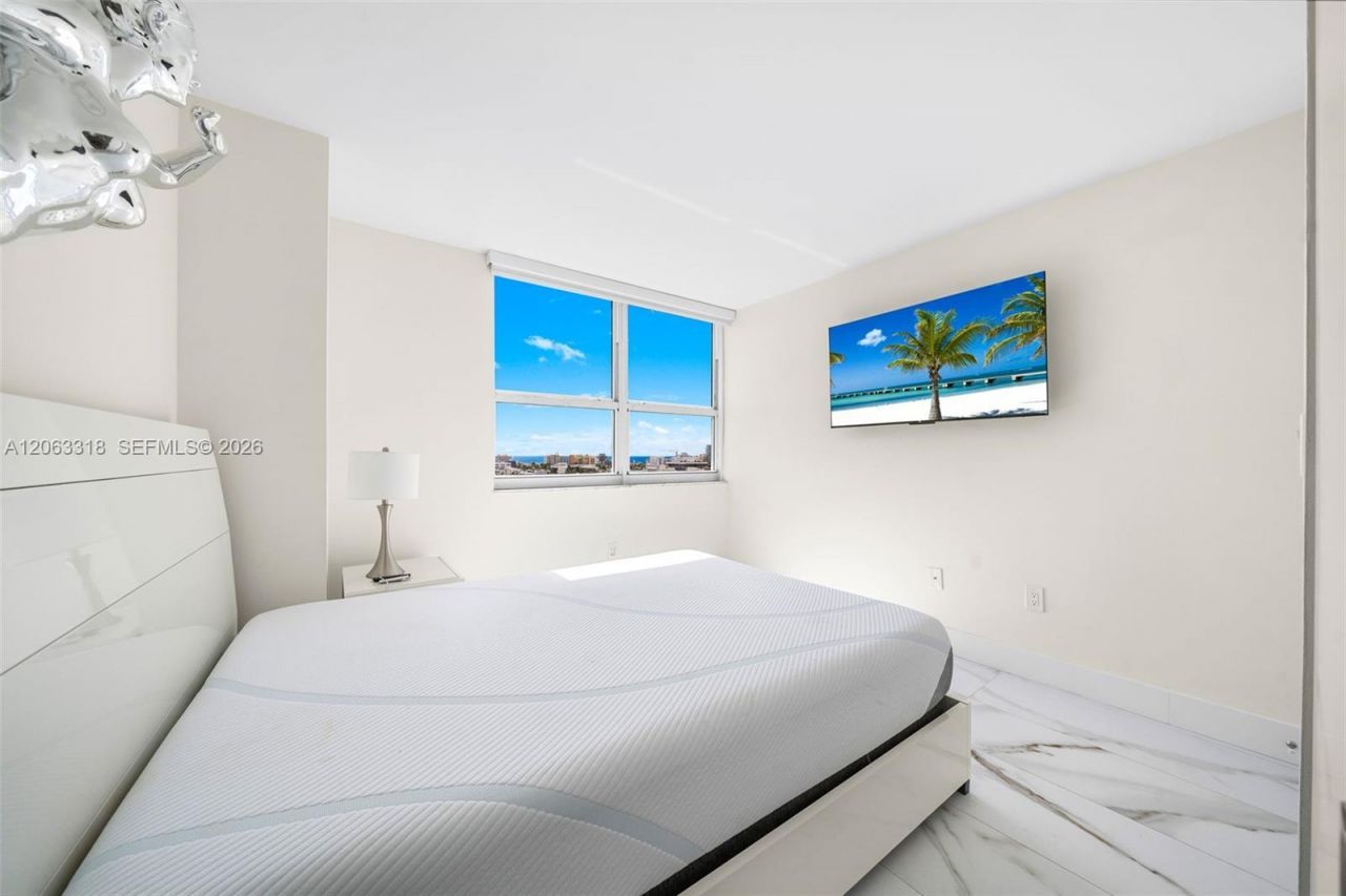 650 West Ave, Unit 1408, Miami Beach, FL 33139 Photo