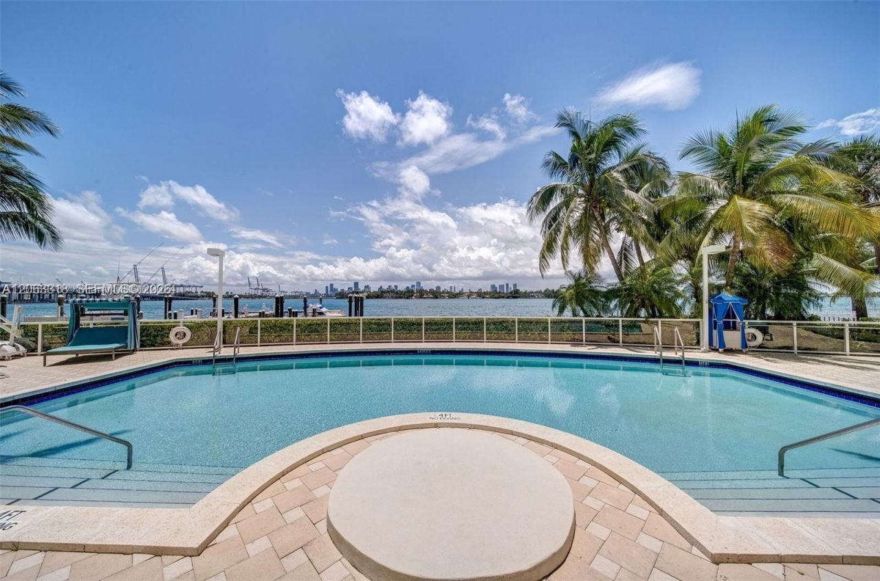 650 West Ave, Unit 1408, Miami Beach, FL 33139 Photo