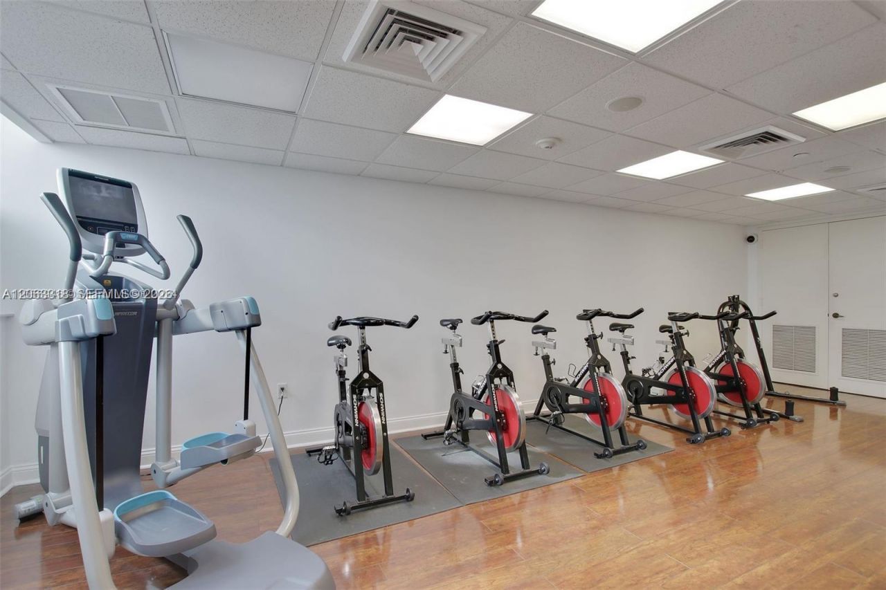 650 West Ave, Unit 1408, Miami Beach, FL 33139 Photo