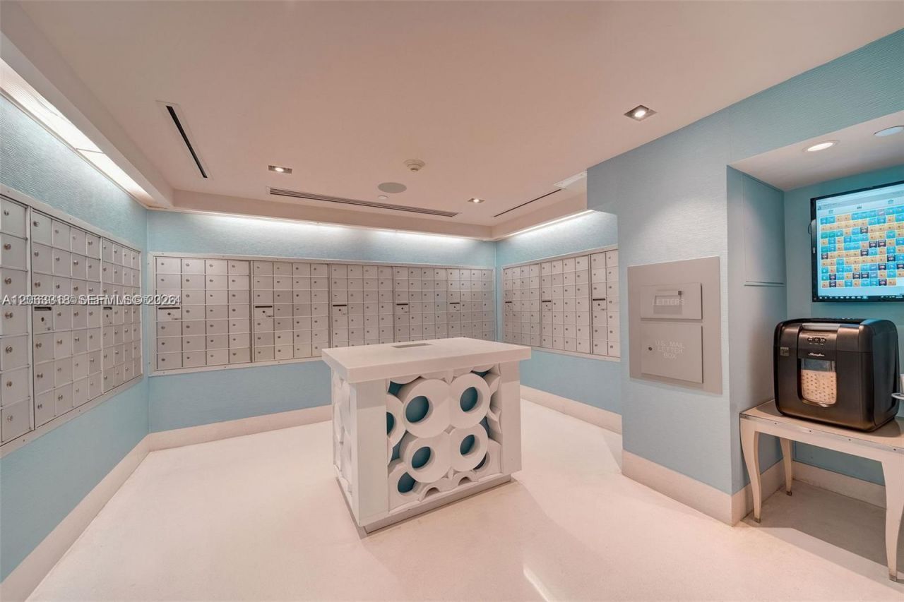 650 West Ave, Unit 1408, Miami Beach, FL 33139 Photo