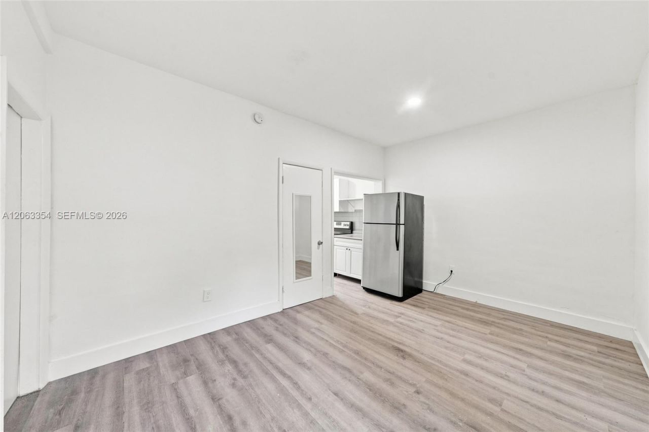 128 NW 9th Ave, Unit 4, Miami, FL 33128 Photo