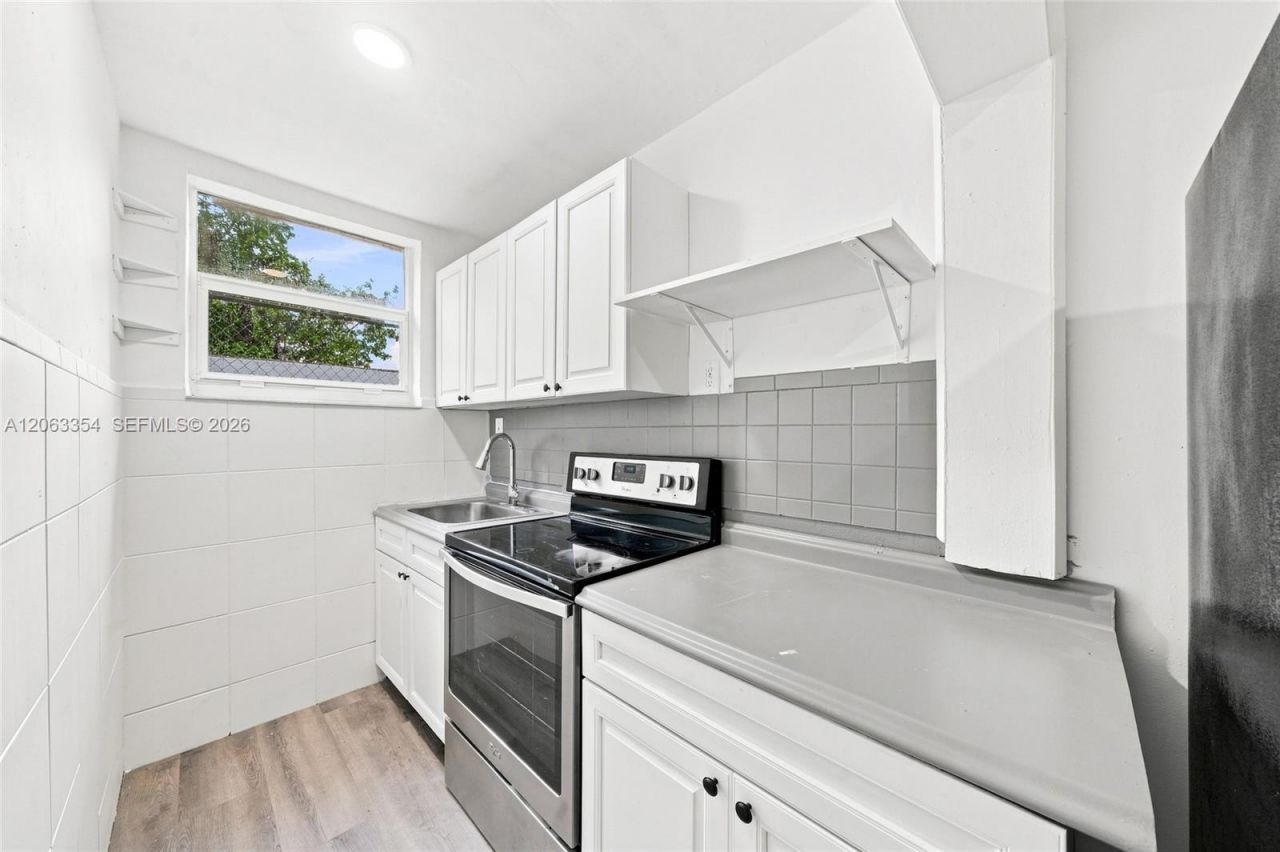 128 NW 9th Ave, Unit 4, Miami, FL 33128 Photo