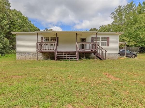 368 Blueberry Ridge Road , La Fayette, GA 30728
