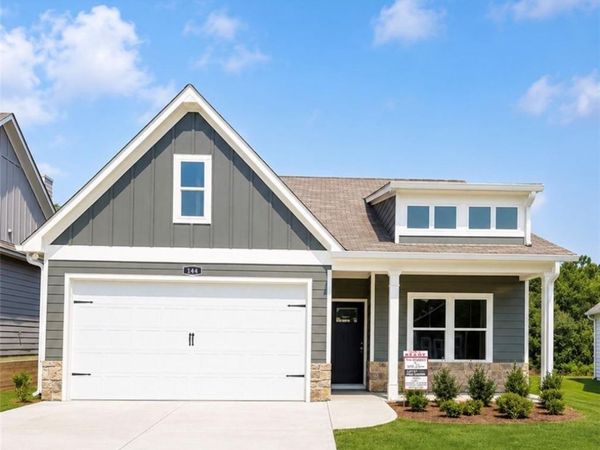 144 Sunflower Circle NE, Cartersville, GA 30121