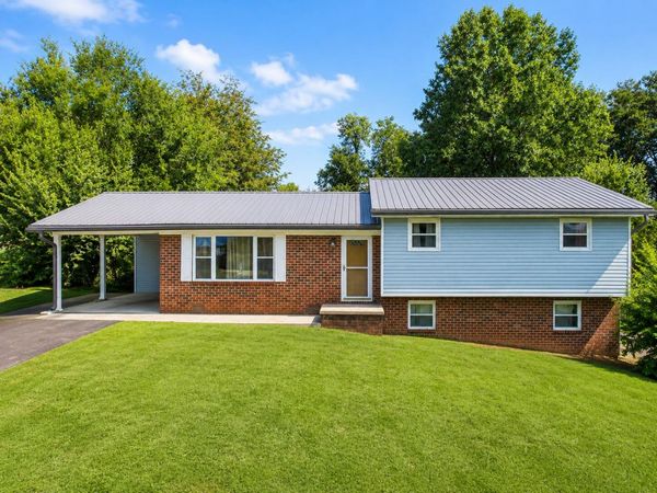 2910 NW Orchid Drive, Cleveland, TN 37312