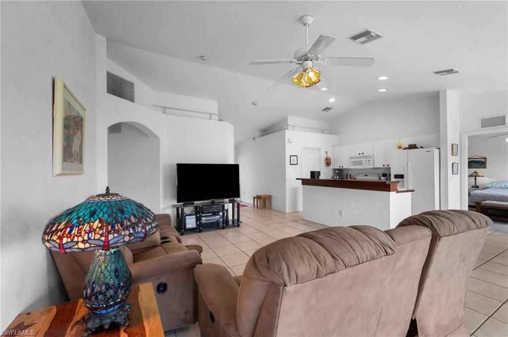 524 Tropicana Pkwy W, Cape Coral, FL 33993 Photo